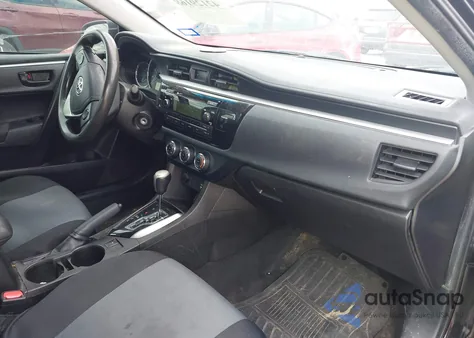 2015 Toyota Corolla L z USA, uszkodzony, nr VIN 5YFBURHE7FP205251